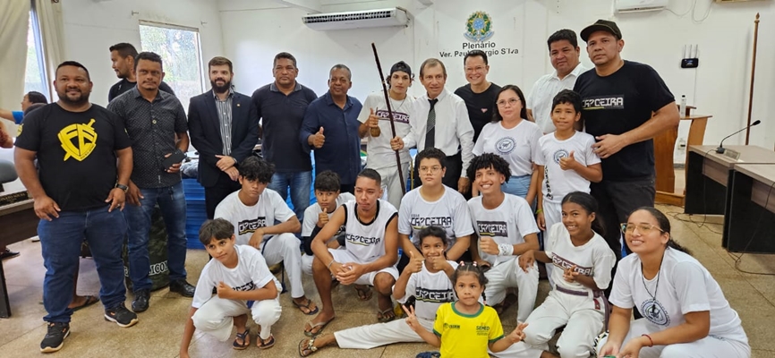 012 TJAP entrega material esportivo para “Projeto Social Construindo o Futuro”, em Calçoene
