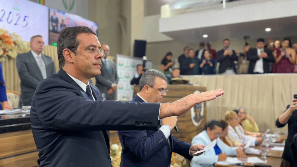 IMG-20250102-WA0006 Dr. Furlan é empossado no 2° mandato para governar Macapá pelos próximos 4 anos