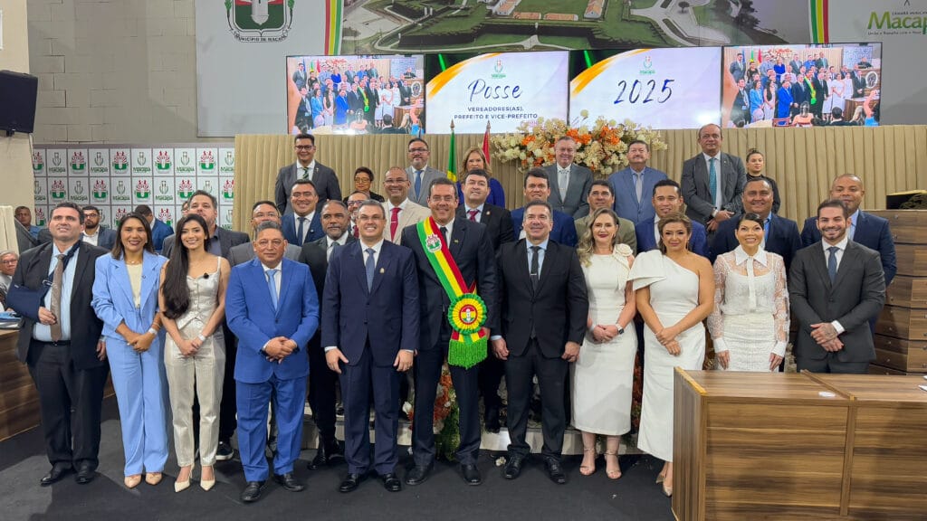 IMG-20250102-WA0011 Dr. Furlan é empossado no 2° mandato para governar Macapá pelos próximos 4 anos