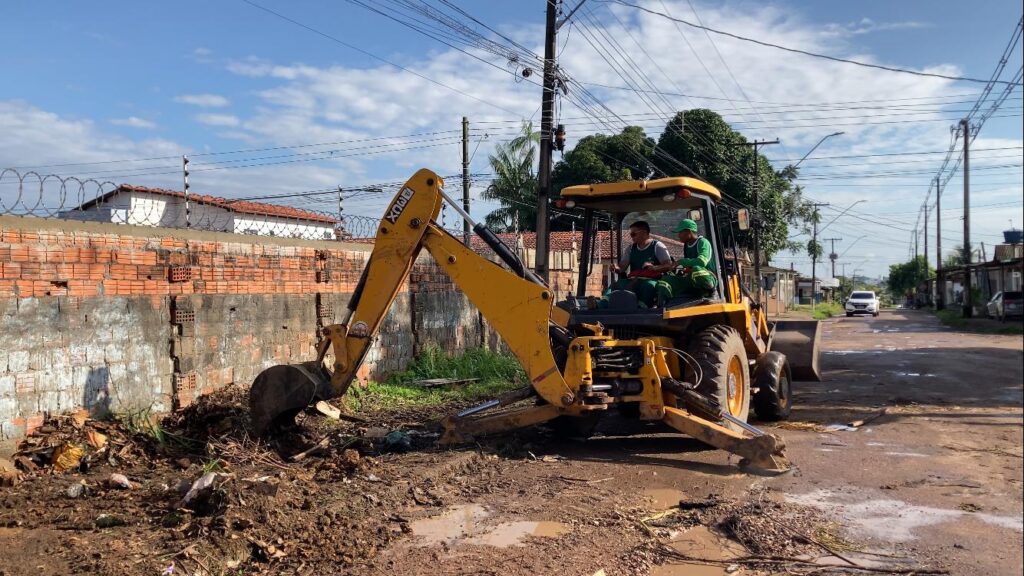 WhatsApp-Image-2025-07-30-at-14.11.16-1-1024x576 Prefeitura de Macapá retira 8 toneladas de entulhos no bairro Universidade após levantamento identificar 121 lixeiras viciadas, sendo 51 na Zona Sul